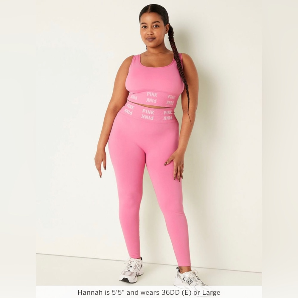 VS Pink Perfect Tee Optic White Rainbow Gradient & Dreamy Pink Seamless Leggings - Picture 7 of 10